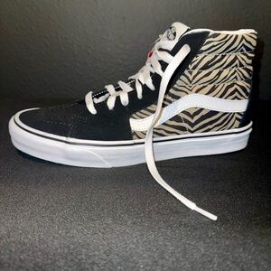 Vans Women's Safari Multi Sk8-Hi Casual Shoes